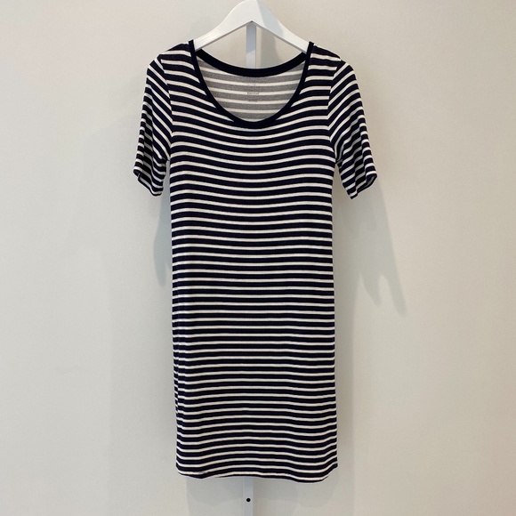 MAJESTIC PARIS FOR NEIMAN MARCUS MARINE MILK STRIPED DRESS SIZE 1 / XS - Picture 3 of 16